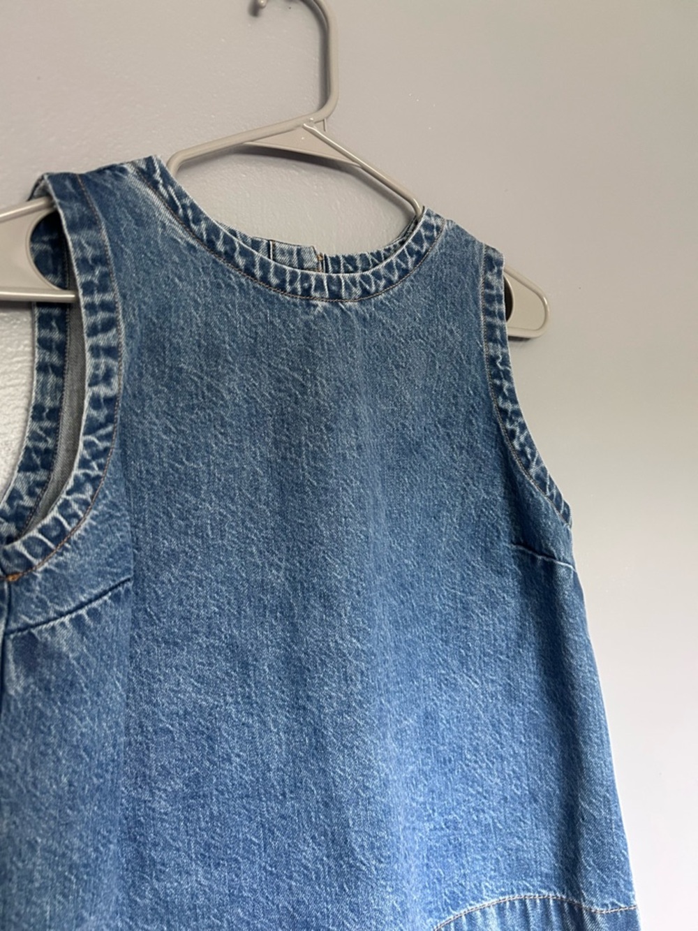 Abercrombie & Fitch Light Blue Denim Shell Tank - Picture 4 of 6
